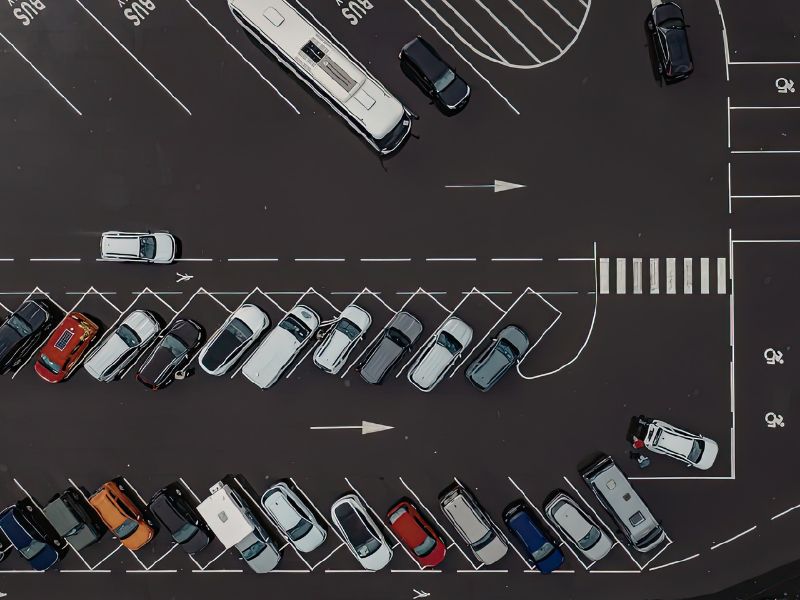Park and ride shuttle parking near Heathrow